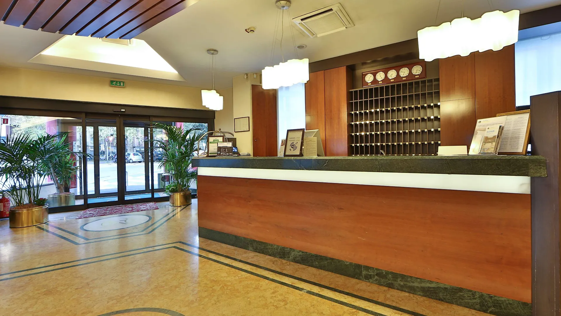 Hotel Mirage Sure Hotel Collection By Best Western Milan 4*,