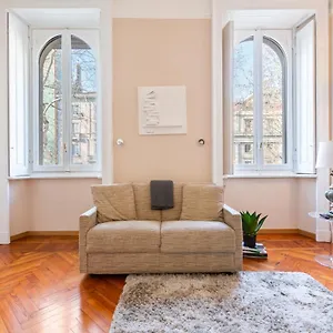 Appartement Porta Romana Cozy Milaan