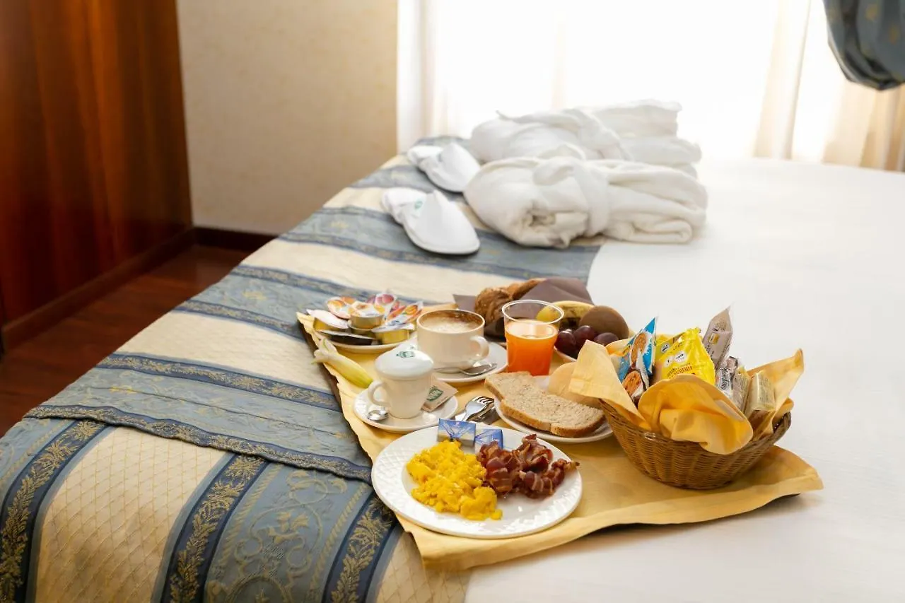 Hotel Mirage Sure Hotel Collection By Best Western Milano 4*,